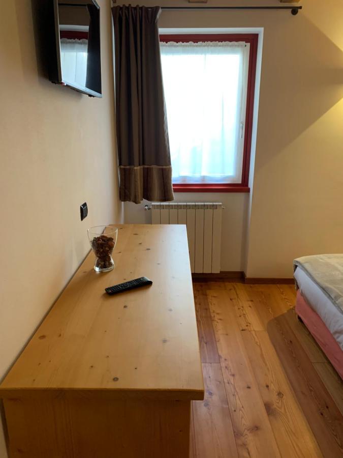 Alpin Moon Apartment Temu Exterior photo